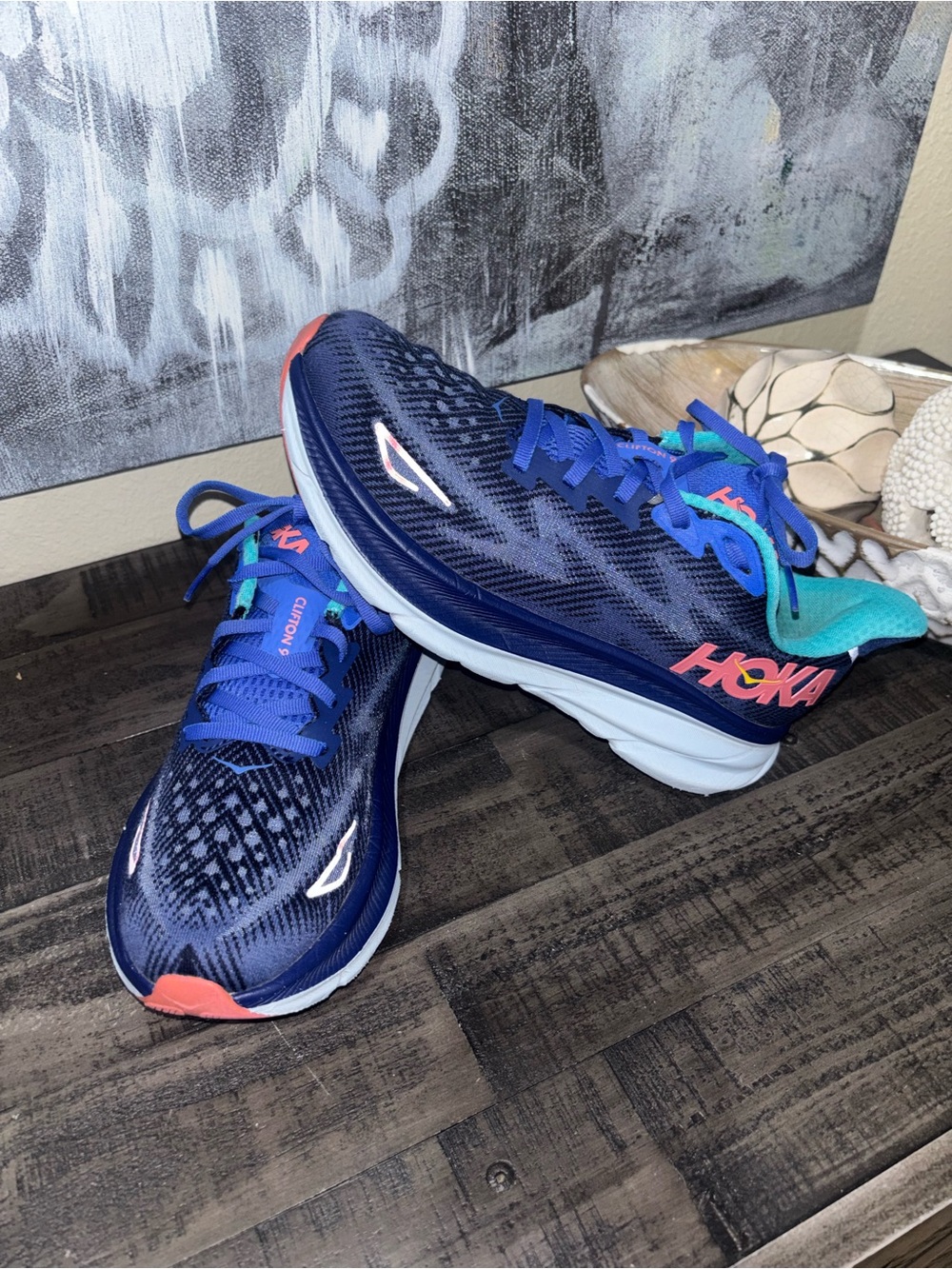 Hoka One One Clifton 9 running shoes WOMENS SZ 7 - Picture 1 of 14